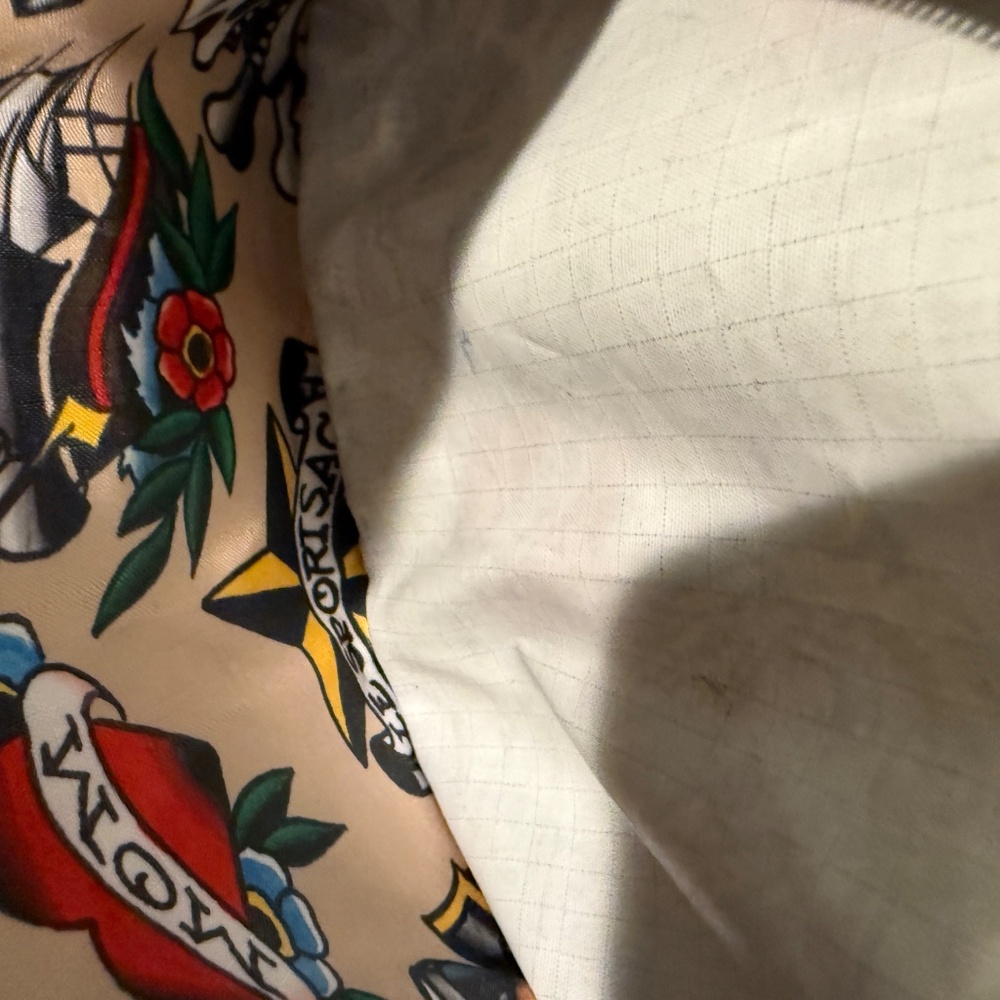 Vintage LeSportsac Hawaii Tattoo Flash Crossbody Bag - Picture 7 of 7
